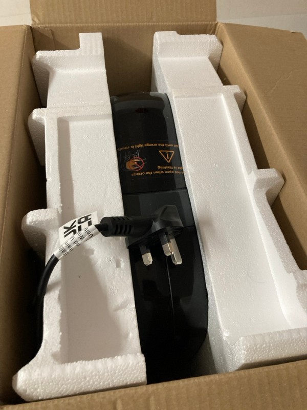 Lot 477  
            Nottingham SR3 - Delivery Only 

                
BOSCH TASSIMO STYLE COFFEE MACHINE