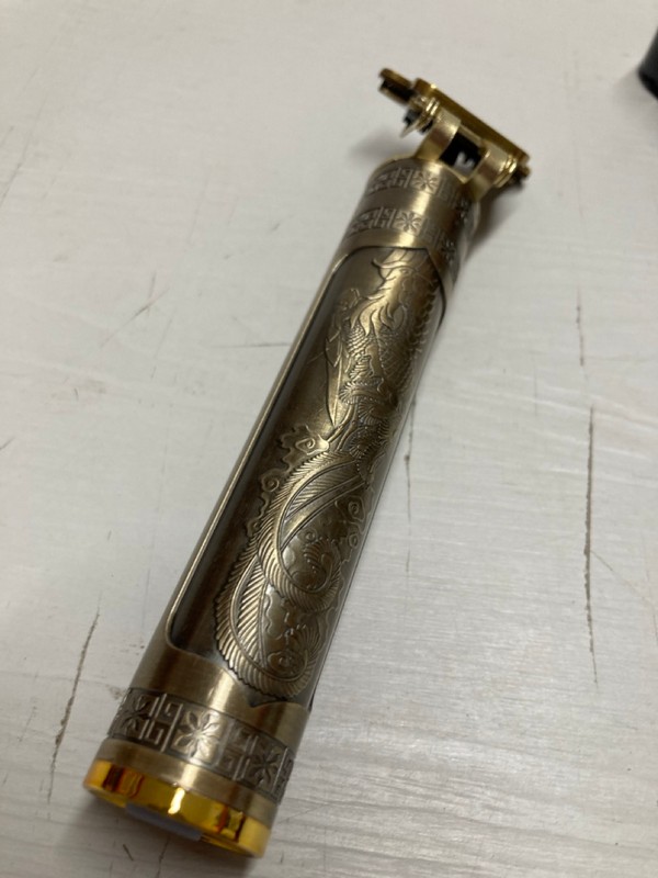 Lot 485  
            Nottingham SR3 - Delivery Only 

                
PROFESSIONAL HAIR CLIPPER MODEL: BZ-T99