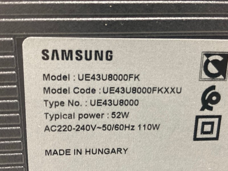 Lot 104  
            Nottingham SR4 - Collection Only 

                
SAMSUNG 43" 4K TV MODEL: UE43U8000FK (WITH REMOTES, WITH STAND, WITH BOX) (MARK I...