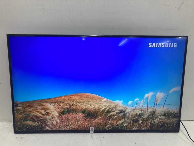 Lot 105  
            Nottingham SR4 - Collection Only 

                
SAMSUNG 43" 4K TV MODEL: UE43DU7100K (NO REMOTE, NO STAND, NO BOX) (CASE DAMAGE) ...