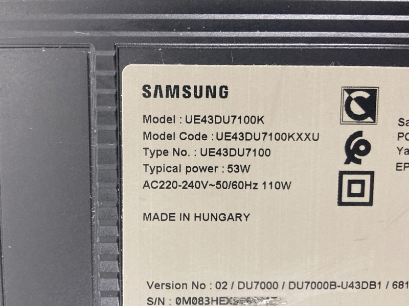 Lot 105  
            Nottingham SR4 - Collection Only 

                
SAMSUNG 43" 4K TV MODEL: UE43DU7100K (NO REMOTE, NO STAND, NO BOX) (CASE DAMAGE) ...