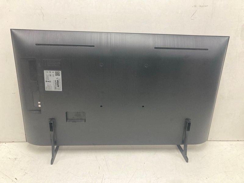 Lot 114  
            Nottingham SR4 - Collection Only 

                
SAMSUNG 43" QLED TV MODEL: QE43Q7FAAU (WITH REMOTE, WITH STAND, WITH BOX) (LINE O...