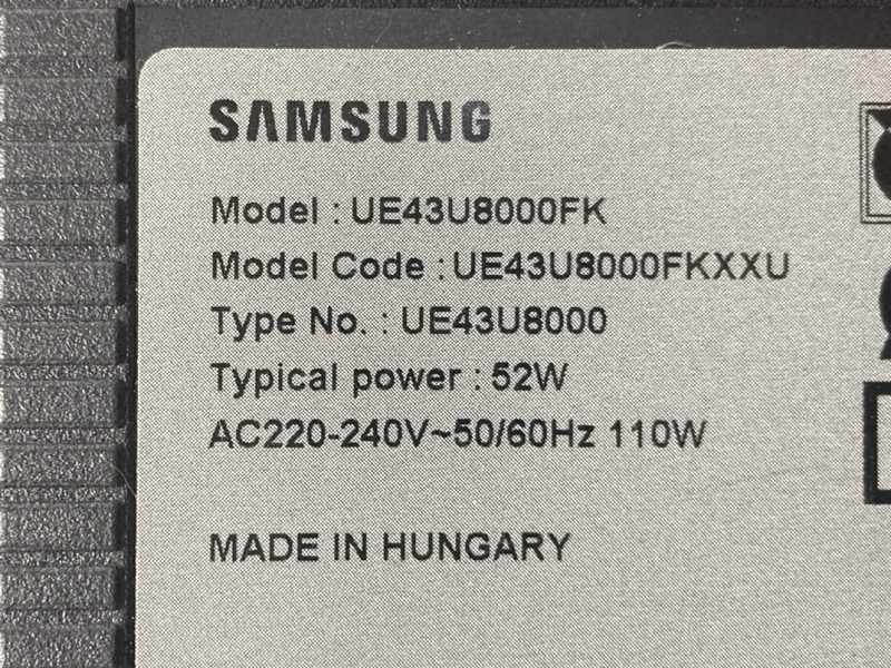 Lot 119  
            Nottingham SR4 - Collection Only 

                
SAMSUNG 43" 4K TV MODEL: UE43U8000FK (WITH REMOTES, NO STAND, NO BOX) (CASE DAMAG...