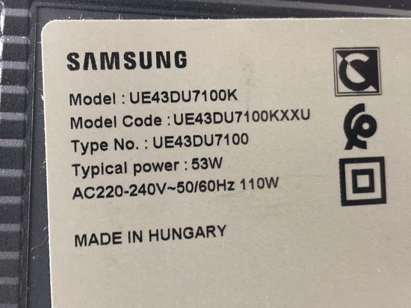 Lot 122  
            Nottingham SR4 - Collection Only 

                
SAMSUNG 43" 4K TV MODEL: UE43DU7100K (NO REMOTE, WITH STAND, NO BOX) (DISPLAY FAU...