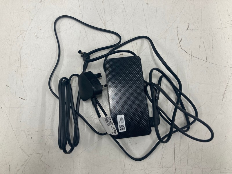 Lot 148  
            Nottingham SR4 - Collection Only 

                
SAMSUNG 32" SMART MONITOR MODEL: S32DG702EU (WITH REMOTE, WITH STAND, WITH BOX) (...