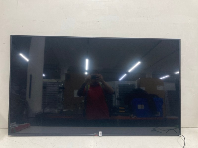 Lot 18  
            Nottingham SR4 - Collection Only 

                
HISENSE 65" LED TV MODEL: H65B7100UK (NO REMOTE, NO STAND, NO BOX) (SCRATCH ON SC...