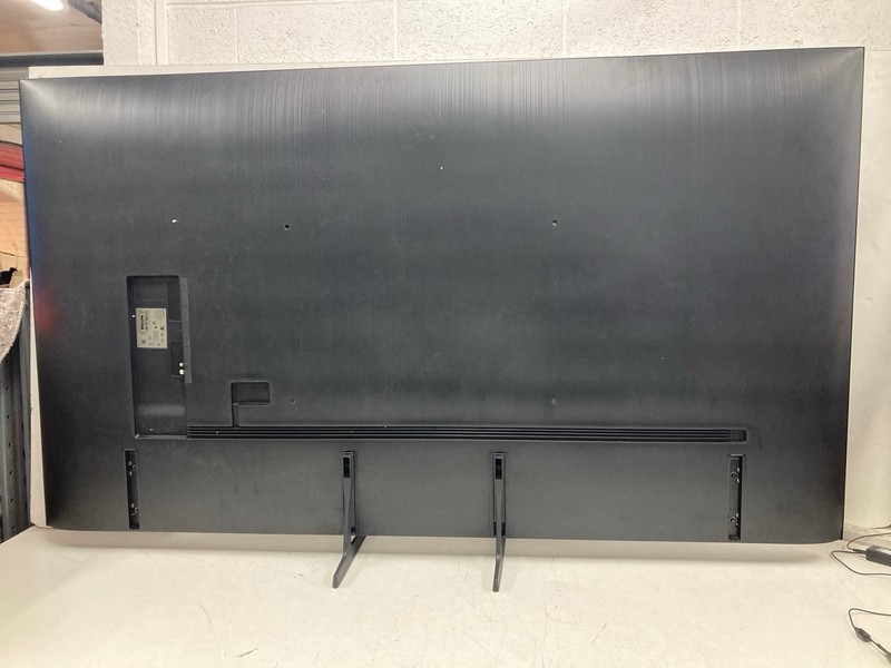 Lot 1  
            Nottingham SR4 - Collection Only 

                
SAMSUNG 85" QLED 4K TV MODEL: QE85Q7FAA (NO REMOTE, WITH STAND, NO BOX) (PRESSURE...