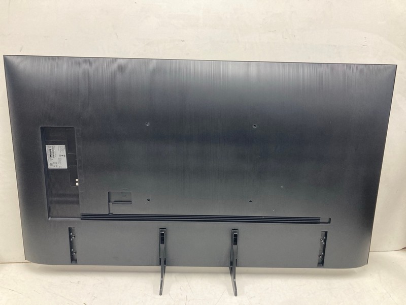 Lot 28  
            Nottingham SR4 - Collection Only 

                
SAMSUNG 65" QLED TV MODEL: QE65Q7FAAU (WITH REMOTES, WITH STAND, WITH BOX) (PRESS...