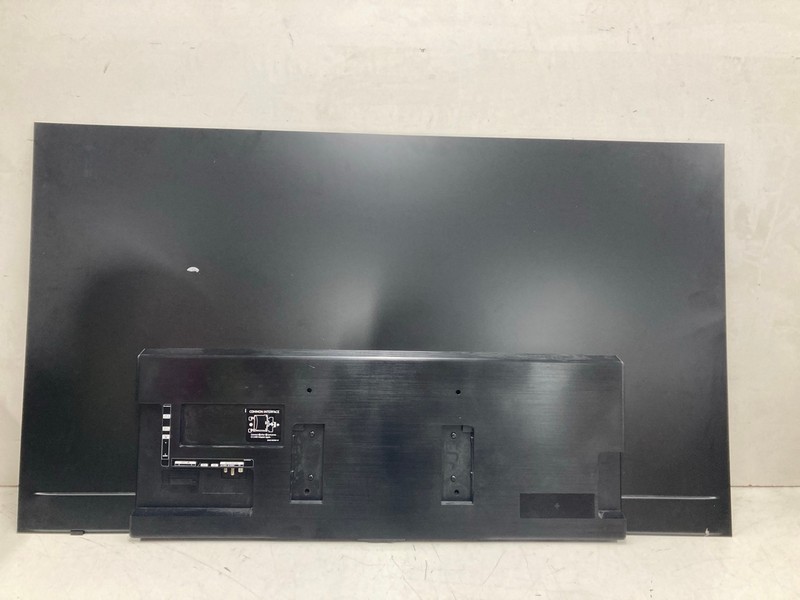 Lot 31  
            Nottingham SR4 - Collection Only 

                
SAMSUNG 65" OLED 4K TV MODEL: QE65S90D (WITH REMOTE, NO STAND, NO BOX) (COLLECTIO...