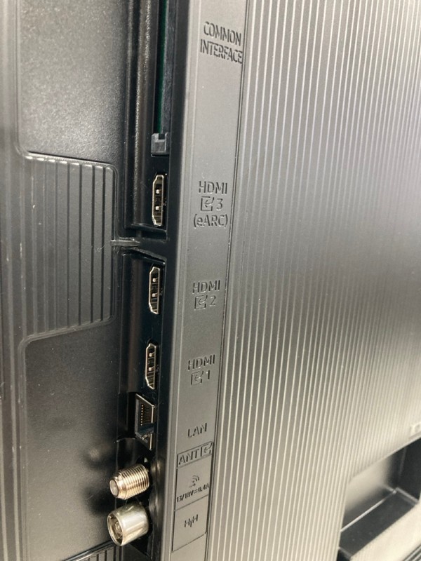 Lot 33  
            Nottingham SR4 - Collection Only 

                
SAMSUNG 65" QLED 4K TV MODEL: QE65Q7FAAU (NO REMOTE, NO STAND, NO BOX) (SHADOW ON...