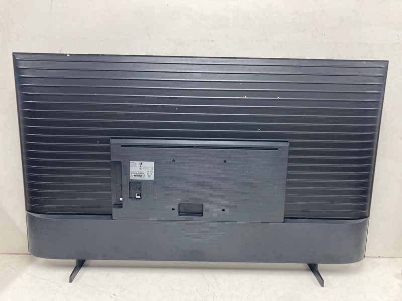 Lot 38  
            Nottingham SR4 - Collection Only 

                
SAMSUNG 65" 4K TV MODEL: UE65U8000F (NO REMOTE, WITH STAND, WITH BOX) (PRESSURE M...