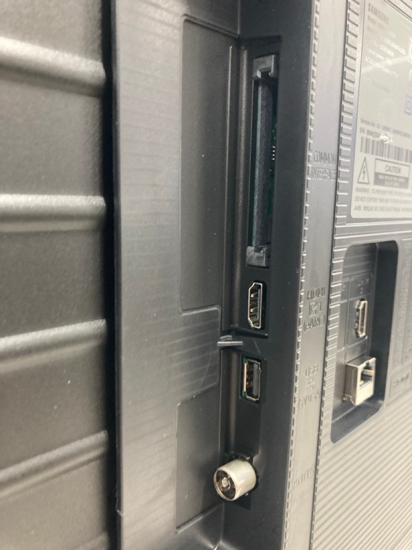 Lot 41  
            Nottingham SR4 - Collection Only 

                
SAMSUNG 65" 4K TV MODEL: UE65U8000F (NO REMOTES, NO STAND, WITH BOX) (PRESSURE MA...