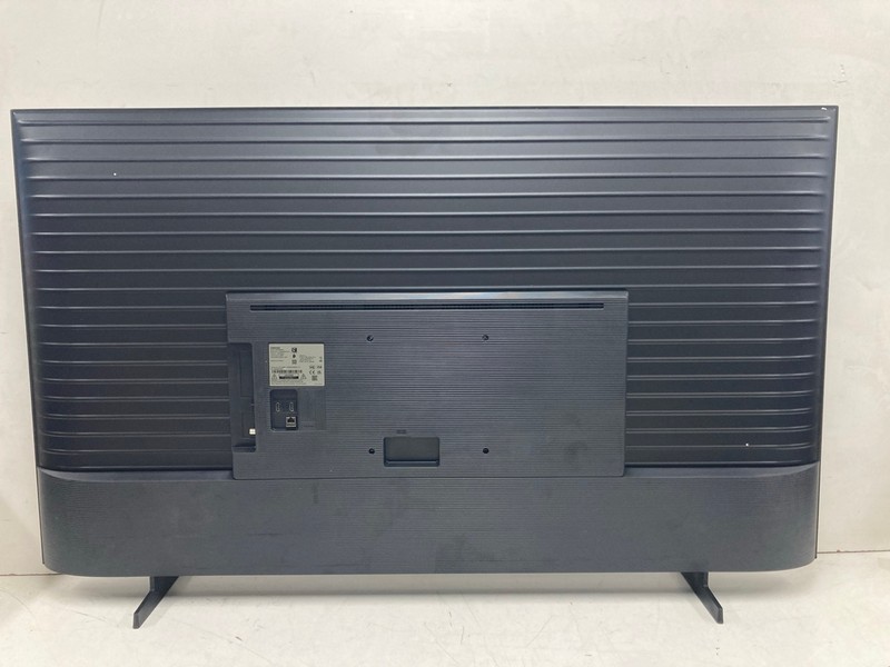 Lot 44  
            Nottingham SR4 - Collection Only 

                
SAMSUNG 65" 4K TV MODEL: UE65U8000F (WITH REMOTES, WITH STAND, WITH BOX) (CASE DA...