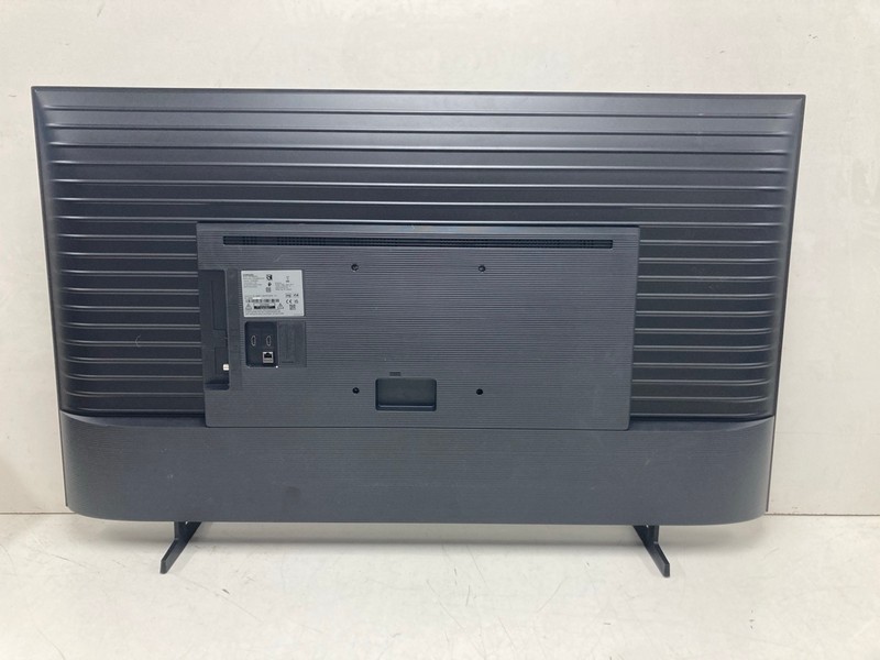 Lot 58  
            Nottingham SR4 - Collection Only 

                
SAMSUNG 55" 4K TV MODEL: UE55U8000F (WITH REMOTES, WITH STAND, WITH BOX) (COLLECT...