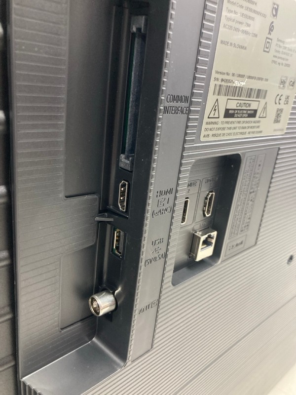 Lot 59  
            Nottingham SR4 - Collection Only 

                
SAMSUNG 55" 4K TV MODEL: UE55U8000F (NO REMOTE, WITH STAND, WITH BOX) (SCREEN BLE...