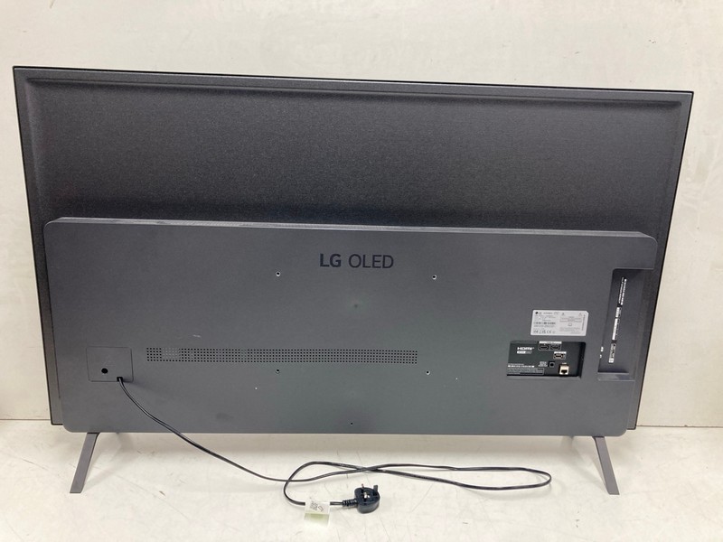 Lot 70  
            Nottingham SR4 - Collection Only 

                
LG 55" OLED TV MODEL: OLED55B46LA (NO REMOTE, WITH STAND, NO BOX) (LINE ON SCREEN...