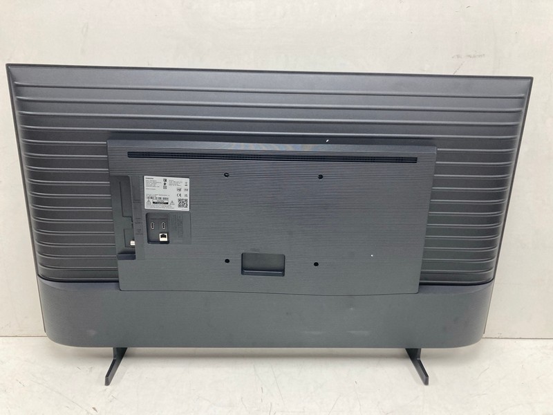 Lot 79  
            Nottingham SR4 - Collection Only 

                
SAMSUNG 50" 4K TV MODEL: UE50U8000FK (NO REMOTE, WITH STAND, WITH BOX) (CASE DAMA...