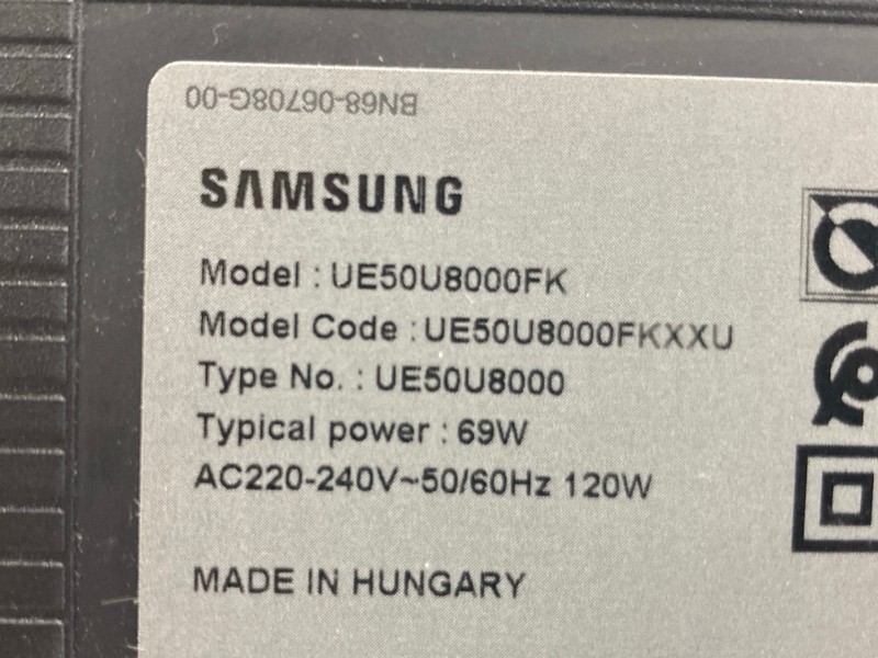 Lot 86  
            Nottingham SR4 - Collection Only 

                
SAMSUNG 50" 4K TV MODEL: UE50U8000FK (WITH REMOTE, NO STAND, NO BOX) (CASE DAMAGE...
