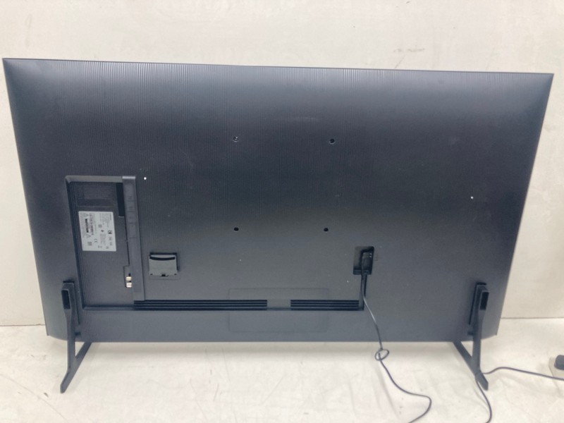Lot 93  
            Nottingham SR4 - Collection Only 

                
SAMSUNG 50" QLED TV MODEL: QE50QN80FAU (WITH REMOTE, NO STAND, WITH BOX) (POWER F...