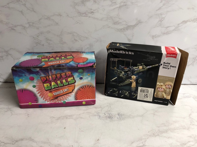 Lot 126  
            Nottingham SR5 - Delivery Only 

                
BOX OF CHILDRENS TOYS TO INC SOUNDS FISHY