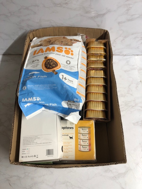 Lot 135  
            Nottingham SR5 - Delivery Only 

                
BOX OF PET FOOD ITEMS TO INC LILYS KITCHEN