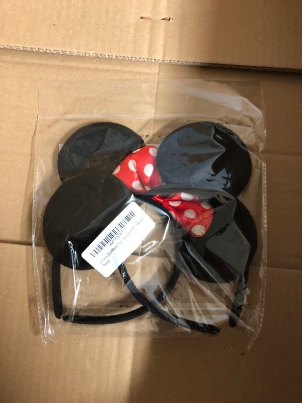 Lot 137  
            Nottingham SR5 - Delivery Only 

                
BOX OF CHILDRENS TOYS TO INC ZOOBLES