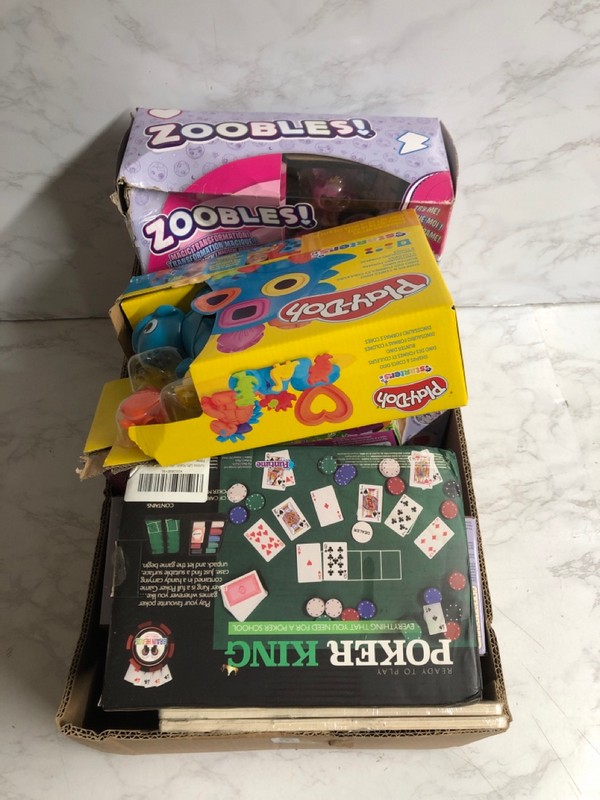 Lot 137  
            Nottingham SR5 - Delivery Only 

                
BOX OF CHILDRENS TOYS TO INC ZOOBLES