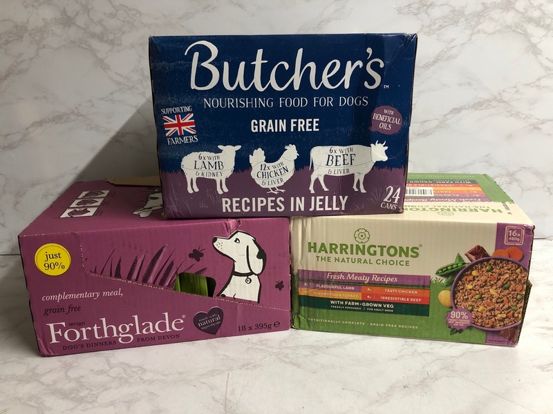 Lot 140  
            Nottingham SR5 - Delivery Only 

                
3 X BOXES OF PET FOOD TO INC HARRINTONS