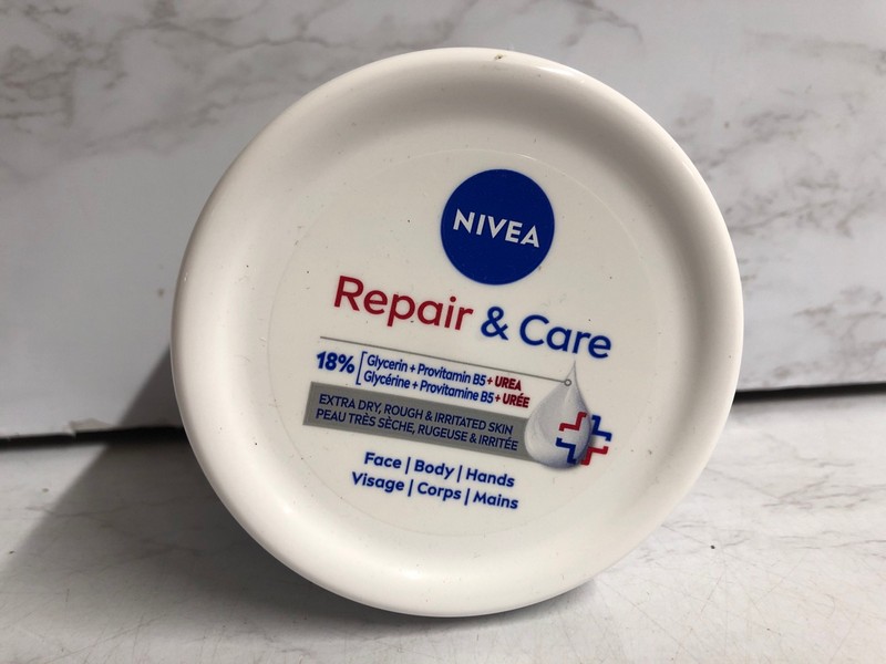 Lot 145  
            Nottingham SR5 - Delivery Only 

                
10 X NIVEA REPAIR & CARE CREAMS