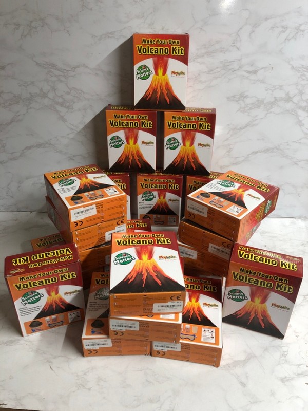 Lot 153  
            Nottingham SR5 - Delivery Only 

                
BOX OF CHILDRENS TOYS TO INC VOLCANO KIT