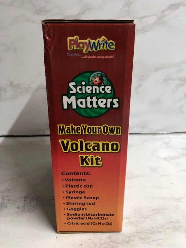 Lot 153  
            Nottingham SR5 - Delivery Only 

                
BOX OF CHILDRENS TOYS TO INC VOLCANO KIT