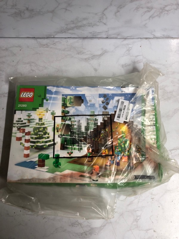 Lot 171  
            Nottingham SR5 - Delivery Only 

                
BOX OF CHILDRENS TOYS TO INC LEGO MINECRAFT