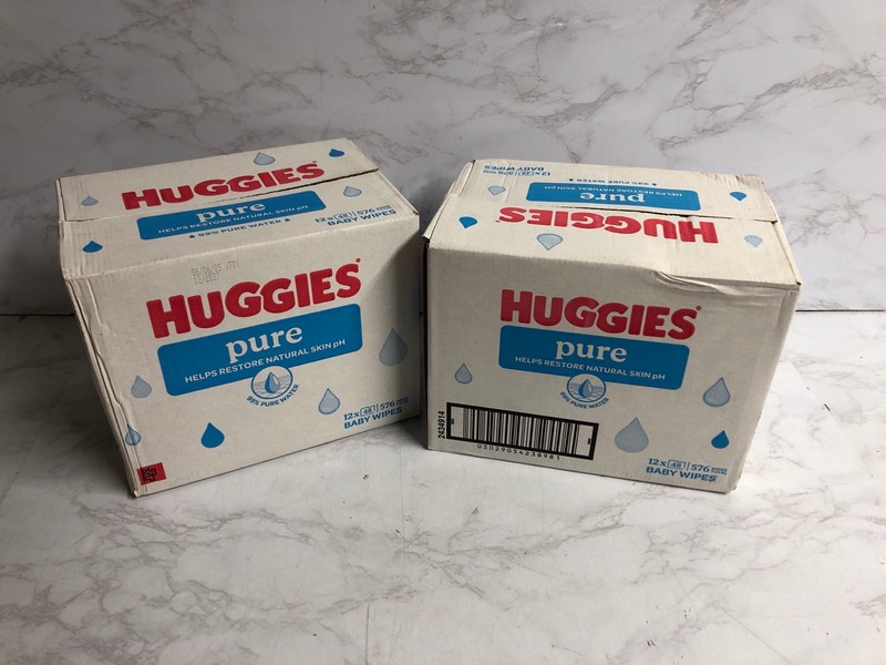 Lot 172  
            Nottingham SR5 - Delivery Only 

                
2 X HUGIES PURE WIPES