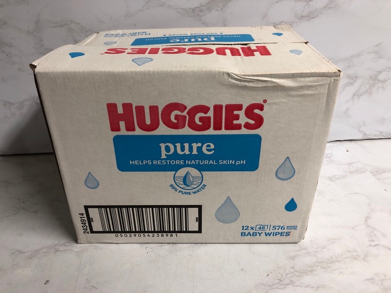 Lot 172  
            Nottingham SR5 - Delivery Only 

                
2 X HUGIES PURE WIPES