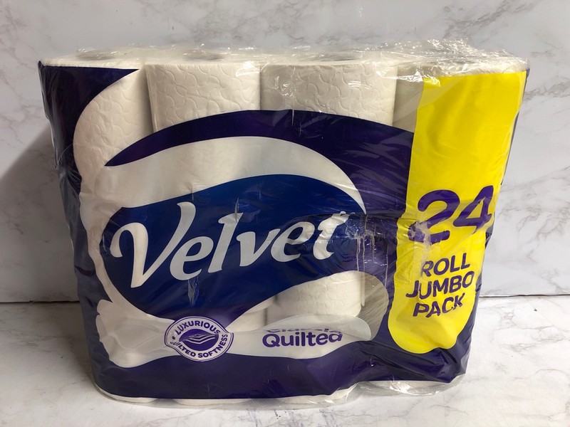 Lot 173  
            Nottingham SR5 - Delivery Only 

                
3 X ITEMS TO INC BODYFORM PADS