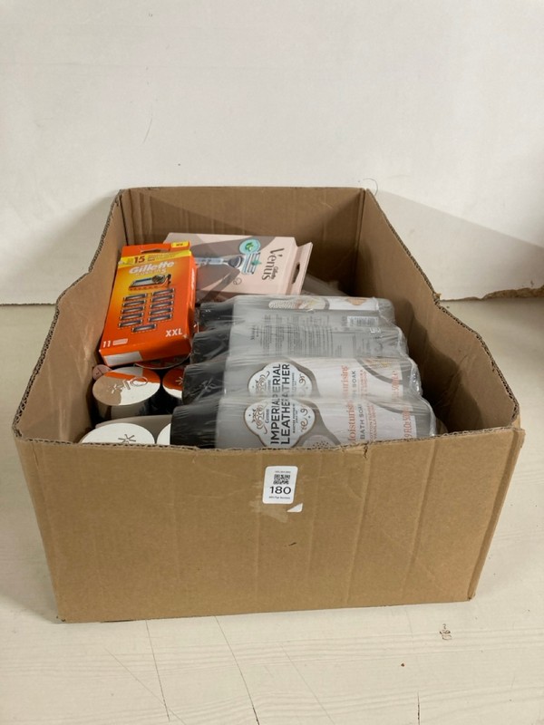 Lot 180  
            Nottingham SR5 - Delivery Only 

                
BOX OF VARIOUS ITEMS TO INC GILLETTE FUSION