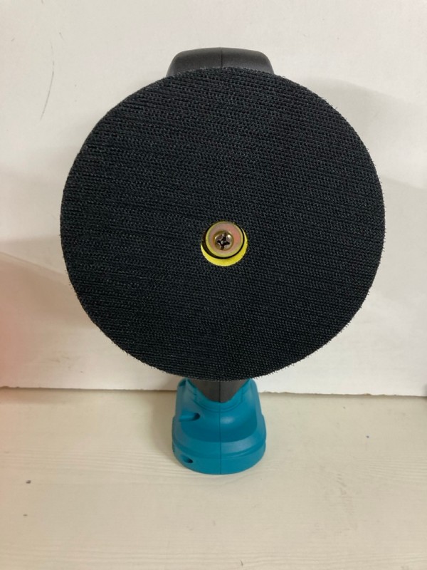 Lot 187  
            Nottingham SR5 - Delivery Only 

                
WAXING AND POLISHING MACHINE