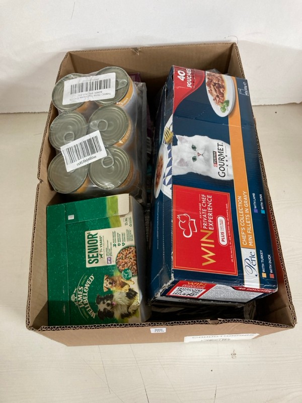 Lot 189  
            Nottingham SR5 - Delivery Only 

                
BOX OF PET ITEMS TO INC IAMS