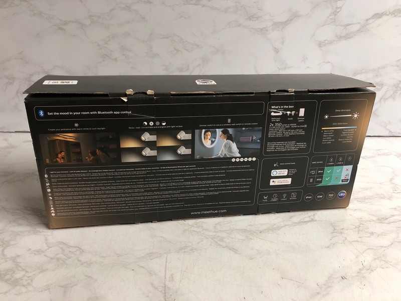 Lot 18  
            Nottingham SR5 - Delivery Only 

                
PHILIPS HUE WHITE AMBIANCE BATHROOM SPOT LIGHT ADORE