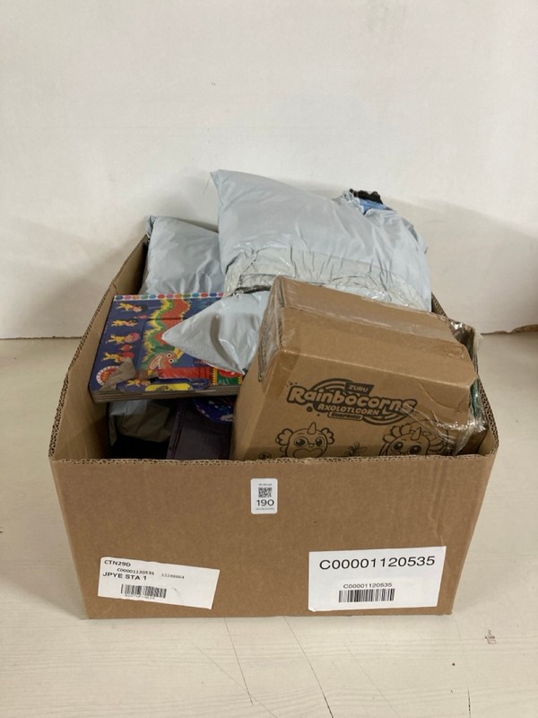 Lot 190  
            Nottingham SR5 - Delivery Only 

                
BOX OF CHILDRENS TOYS TO INC ZURU RAINBOCORNS