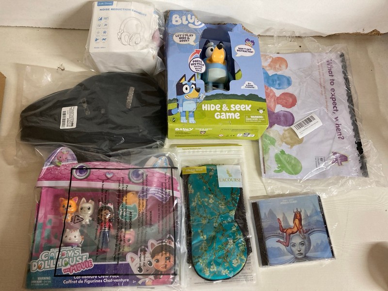 Lot 235  
            Nottingham SR5 - Delivery Only 

                
BOX OF CHILDRENS TOYS TO INC BLUEY HIDE AND SEEK GAME