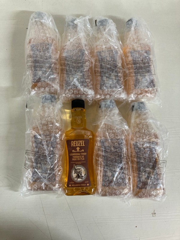 Lot 242  
            Nottingham SR5 - Delivery Only 

                
QTY OF REUZEL GROOMING TONICS HOLLANDS FINEST