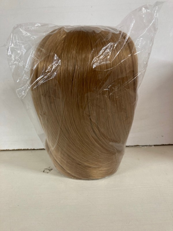 Lot 248  
            Nottingham SR5 - Delivery Only 

                
2 X NEVERLAND TRAINING HEADS - Image 3