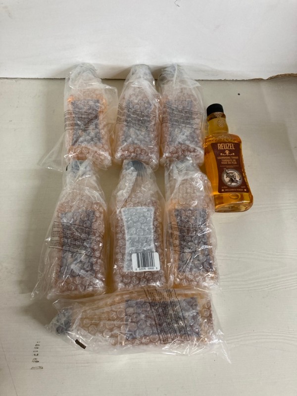 Lot 277  
            Nottingham SR5 - Delivery Only 

                
BOX OF REUZEL GROOMING TONIC