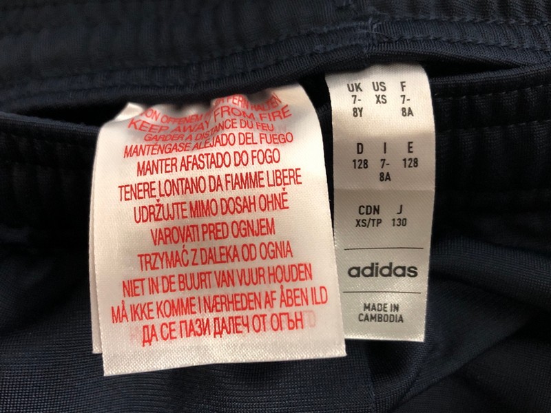 Lot 27  
            Nottingham SR5 - Delivery Only 

                
ADIDAS KIDS 3 STRIPE TRACKSUIT BOTTOMS SIZE:7-8 YEARS