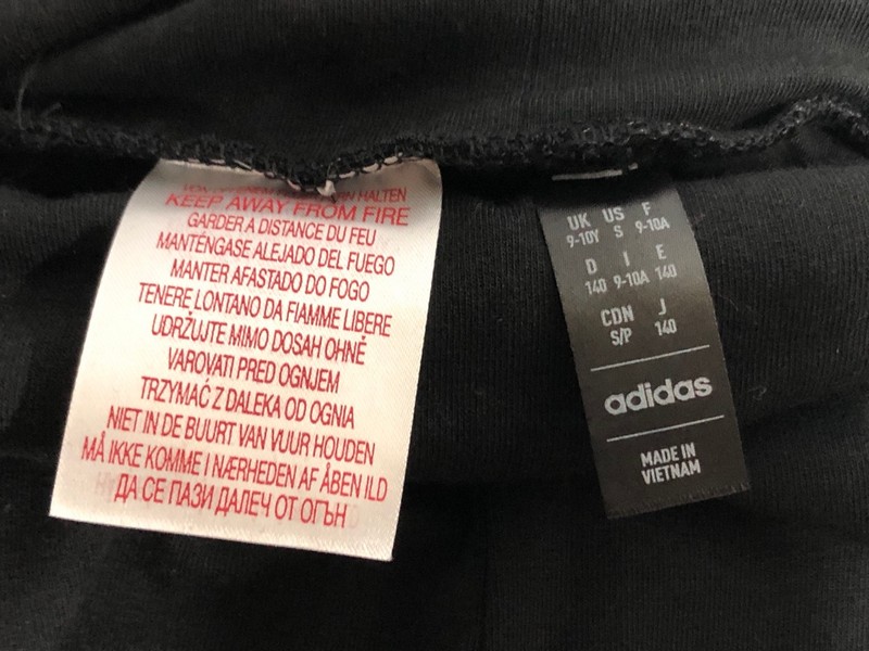 Lot 29  
            Nottingham SR5 - Delivery Only 

                
ADIDAS KIDS 3 STRIPE TRACKSUIT BOTTOMS SIZE:7-8 YEARS