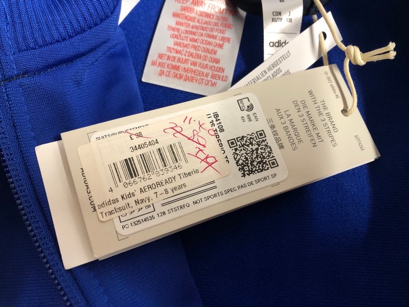 Lot 31  
            Nottingham SR5 - Delivery Only 

                
ADIDAS KIDS AEROREADY TIBERIO TRACKSUIT NAVY 7-8 YEARS