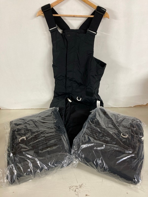 Lot 327  
            Nottingham SR5 - Delivery Only 

                
3 X WATER-RESISTANT INSULATED SNOW BIB DUNGAREES/OVERALLS - BLACK - SIZE UK LARGE...