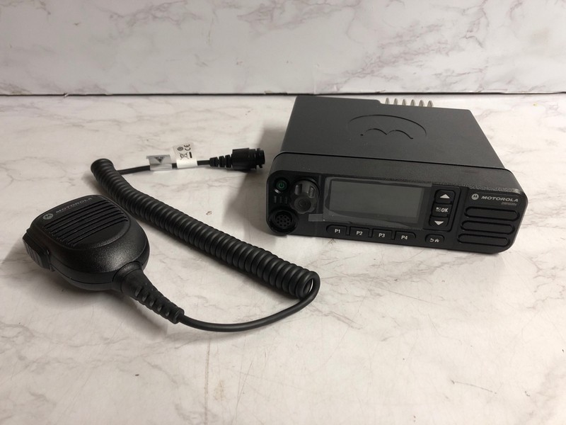 Lot 32  
            Nottingham SR5 - Delivery Only 

                
MOTOROLA DM4600E UHF1 LP CD MBAR504N - ORIGINA; RRP: £510
