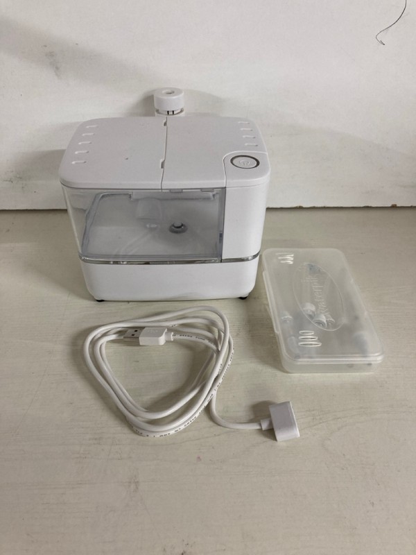 Lot 402  
            Nottingham SR5 - Delivery Only 

                
ION PROFESSIONAL WATERPIK WATER FLOSSER
